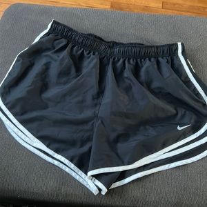 Nike dri-fit tempo running short 1X